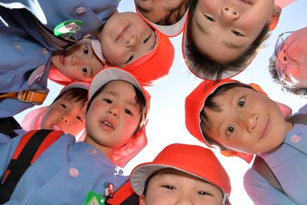 子どもたちの笑顔(画像)