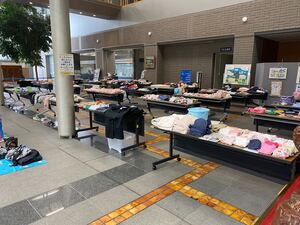 テーブル準備光景