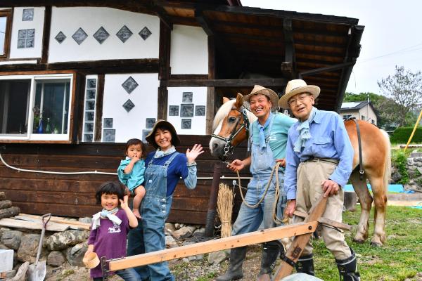 横山さんご家族の写真