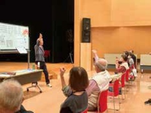 脳トレ健康講座の様子