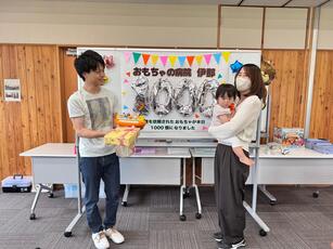 おもちゃの病院の様子1