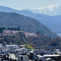 城下町と公園の写真
